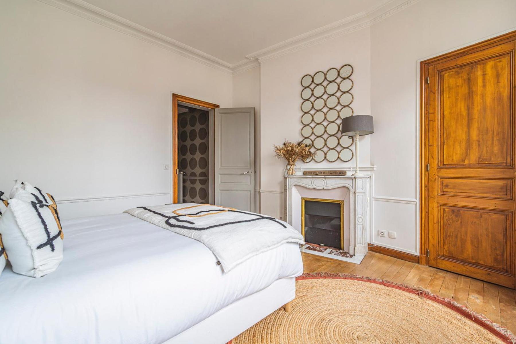 L'Elegance Vue Parc Apartment แร็งส์ ภายนอก รูปภาพ