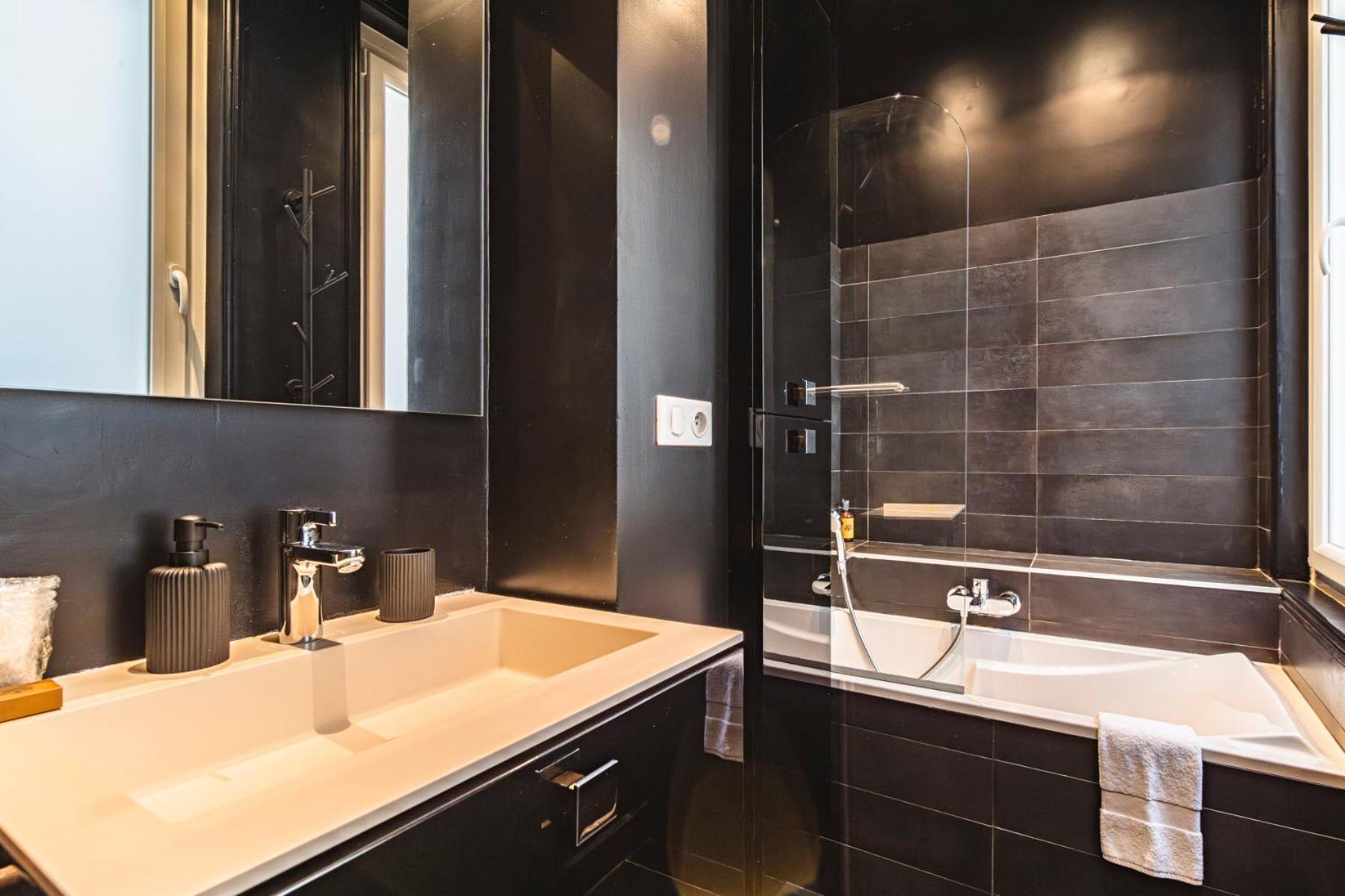 L'Elegance Vue Parc Apartment แร็งส์ ภายนอก รูปภาพ