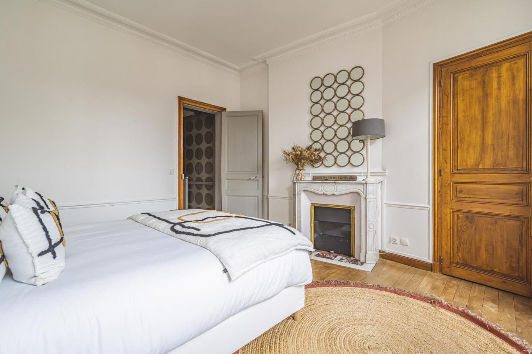 L'Elegance Vue Parc Apartment แร็งส์ ภายนอก รูปภาพ