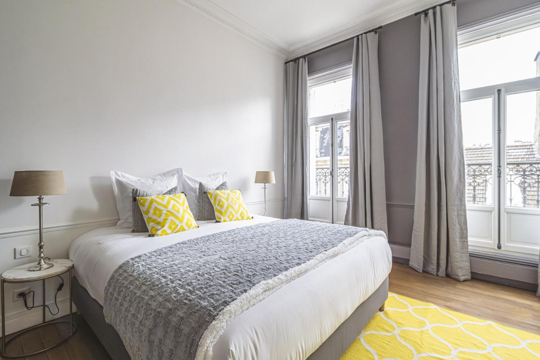 L'Elegance Vue Parc Apartment แร็งส์ ภายนอก รูปภาพ