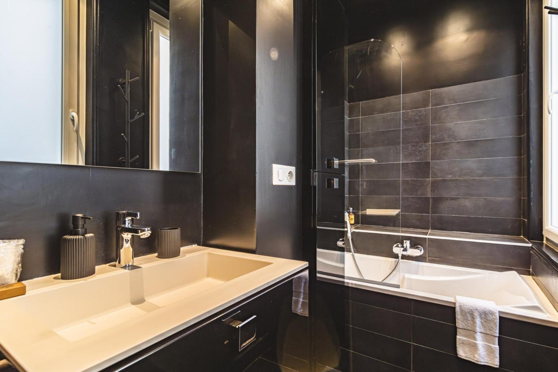 L'Elegance Vue Parc Apartment แร็งส์ ภายนอก รูปภาพ